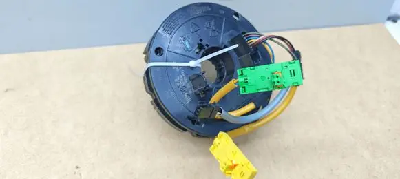 Mercedes-Benz CLK A209 C209 Airbag slip ring squib (SRS ring) A1694640818