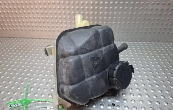 Mercedes-Benz ML W166 Coolant expansion tank/reservoir S27705627 A1665000049