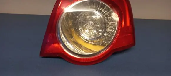 Volkswagen PASSAT B6 Rear/tail lights 275702