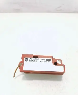 Volkswagen Golf IV Airbag deployment crash/impact sensor 1J0909606D 5WK42350 37990405