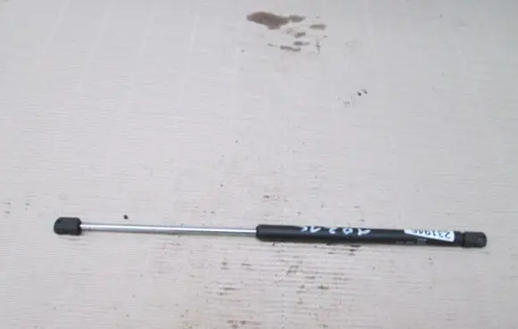 Saab 9000 CS Shock absorber/damper mounting bracket 