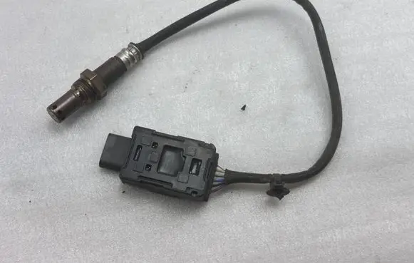 Volvo XC90 Lambda probe sensor 32137354