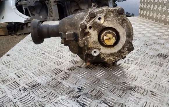 Volvo XC90 Gearbox transfer box case 30700016
