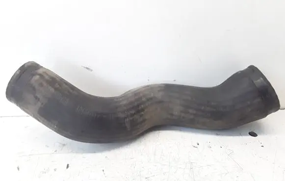 Volvo XC90 Intercooler hose/pipe 30680217