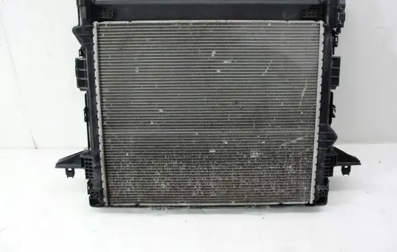 Audi Q4 Sportback e-tron Coolant radiator 1EA816515A 1EA121251B