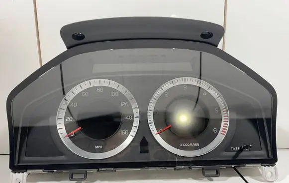 Volvo XC70 Speedometer (instrument cluster) 36002606 31270907AA 69399340U
