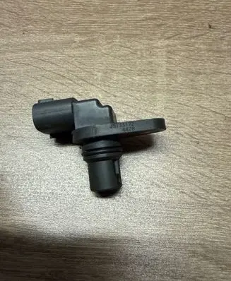 Subaru Forester SJ Crankshaft position sensor J5T33172