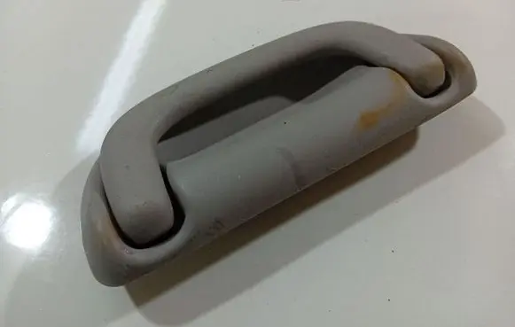 Chrysler Voyager Front interior roof grab handle 4681867