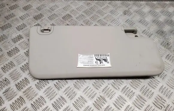 Dodge RAM Sun visor 156046401