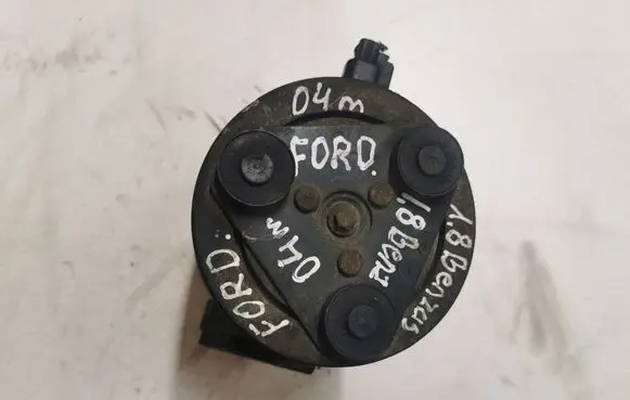 Ford Focus Air conditioning (A/C) compressor (pump) 3M5H19D629CF