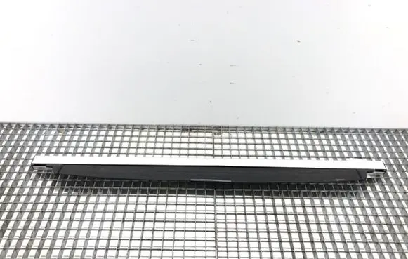 Parcel shelf load cover