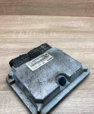 Opel Astra G Engine control unit/module ECU 09181243 0281010050Used
