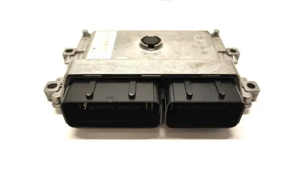 Peugeot 208 Engine control unit/module 9845426480