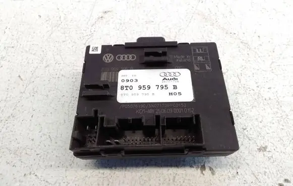 Audi A5 8T 8F Door control unit/module 8T0959795B