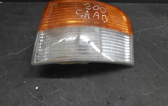 Saab 900 Front indicator light 1752660000