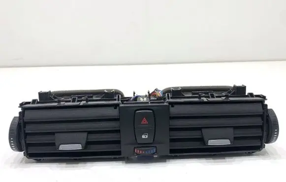 BMW 3 GT F34 Dashboard side air vent grill/cover trim 9347436