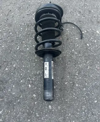 Porsche Macan (95B) Front shock absorber/damper 95B413031R 482400016176