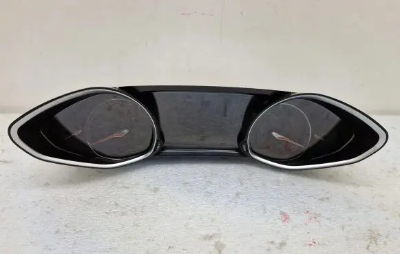 Peugeot 308 Speedometer (instrument cluster)