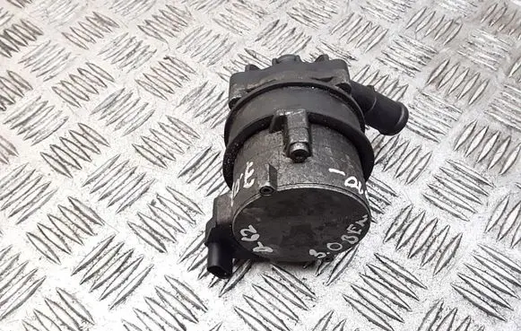 Audi A5 8T 8F Electric auxiliary coolant/water pump 8k0965567