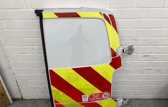Opel Vivaro Back/rear loading door 