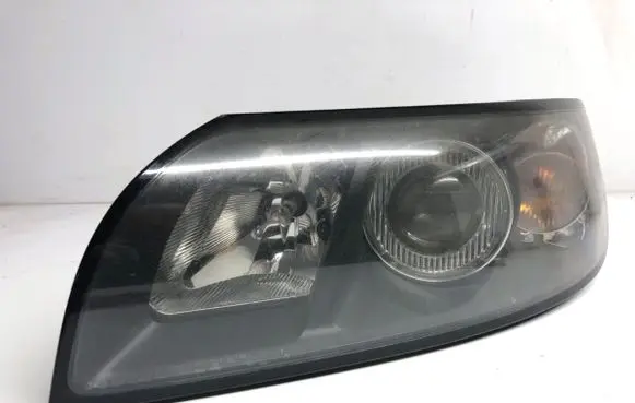 Volvo S40 Headlight/headlamp 30698873