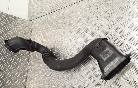 Dacia Duster II Air intake hose/pipe 165540329r