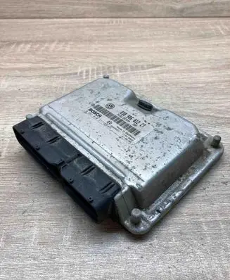 Volkswagen Polo Engine control unit/module ECU 038906012CT 0281010377