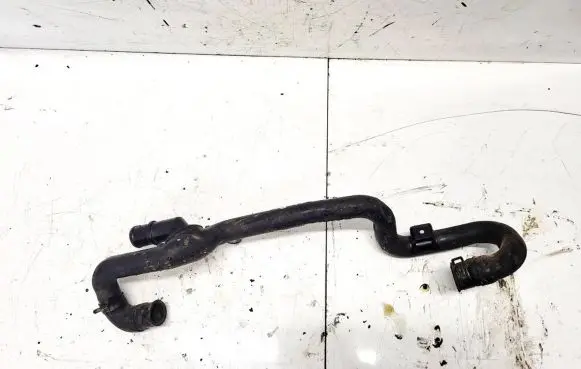 Subaru Legacy Engine coolant pipe/hose
