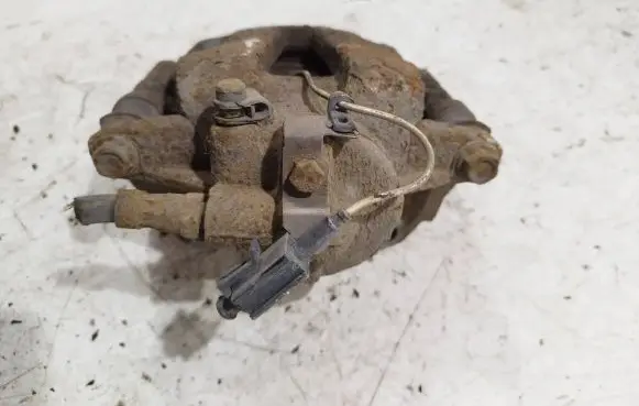 Fiat Punto (199) Front brake caliper
