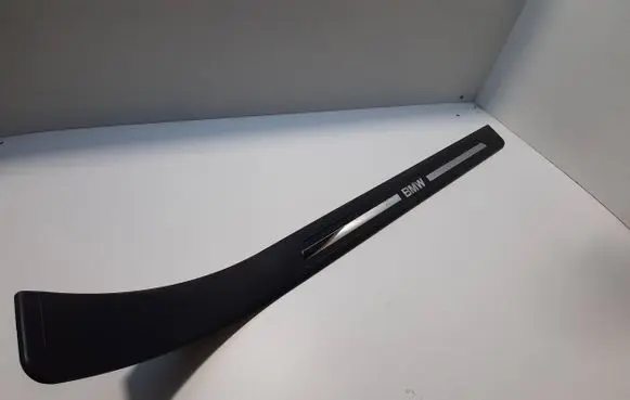 BMW 7 E38 Front sill trim cover 8220220