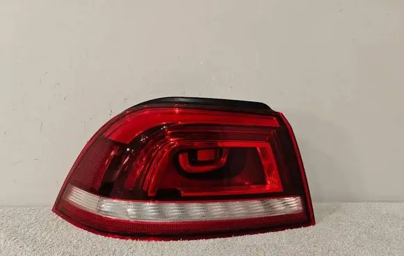 Volkswagen Eos Rear/tail lights 1Q0945095AA 2SD01069705