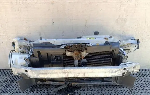 Nissan Note (E11) Radiator support slam panel 646423