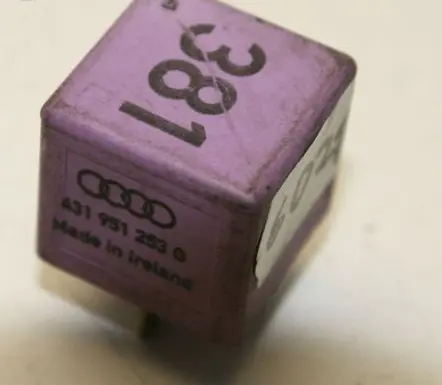 Audi A6 S6 C5 4B Other relay 431951253G
