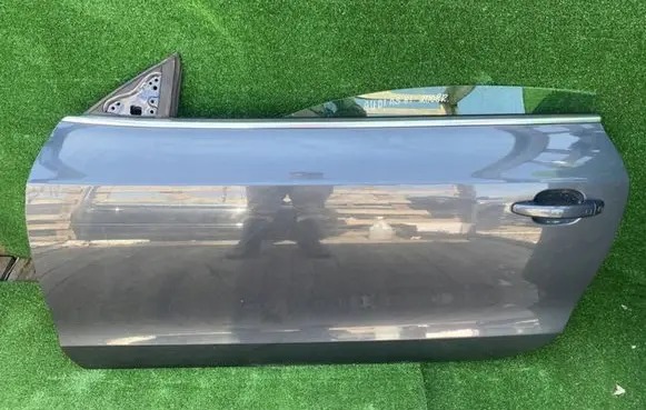 Door (2 Door Coupe)