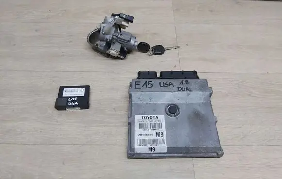 Toyota Corolla E140 E150 Other control units/modules 89661-02M90