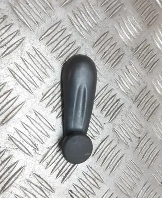 Toyota Yaris Rear door window winding handle 