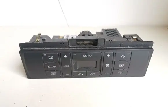 Audi A4 S4 B5 8D Climate control unit 8D0820043M