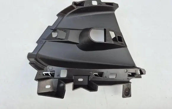 Renault Captur II Front bumper lower grill 628108507R