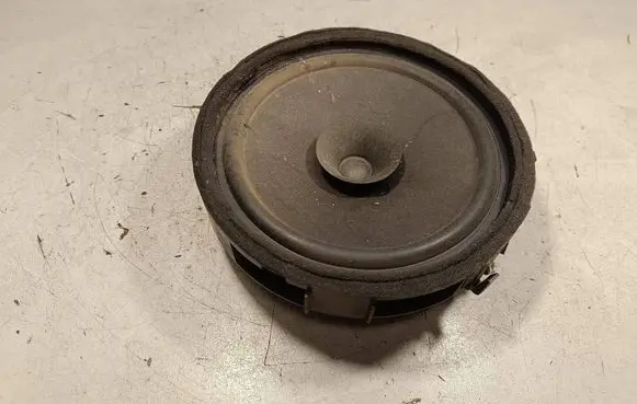 Mitsubishi L200 Front door speaker 8720A0 455517
