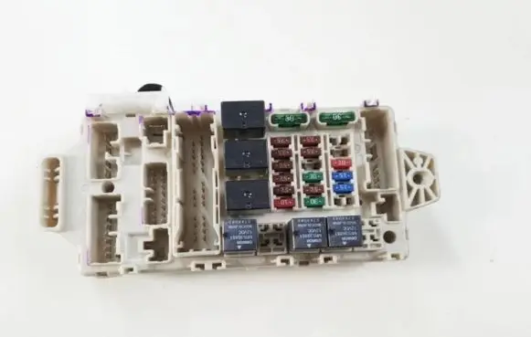 Mitsubishi Grandis Fuse box set 402090004 9184