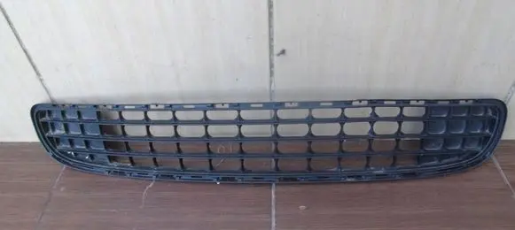 Mini Cooper Countryman R60 Front bumper lower grill 11460913