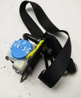 Mazda CX-5 II Front seatbelt 
