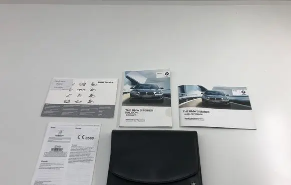 BMW 5 F10 F11 Owners service history hand book 