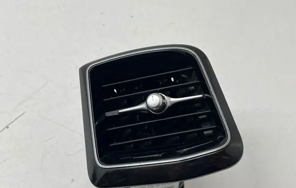 Dashboard side air vent grill/cover trim