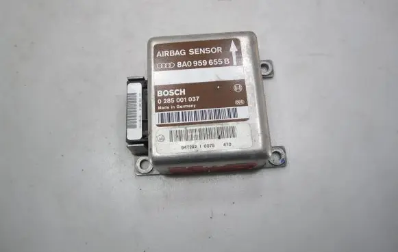 Audi A6 S6 C4 4A Airbag control unit/module 8A0959655B 0285001037