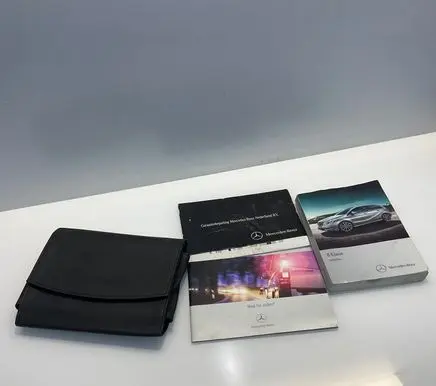 Mercedes-Benz B W246 W242 Owners service history hand book 