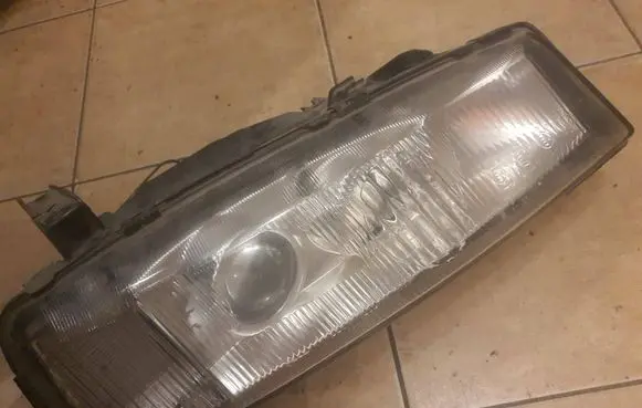 Opel Calibra Headlight/headlamp 301137098 8r0460 13712400