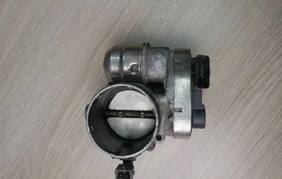 Citroen C5 Throttle body valve 