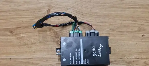 Volvo XC70 Tailgate/trunk control unit/module 31386723 31386725AA 31352204AA