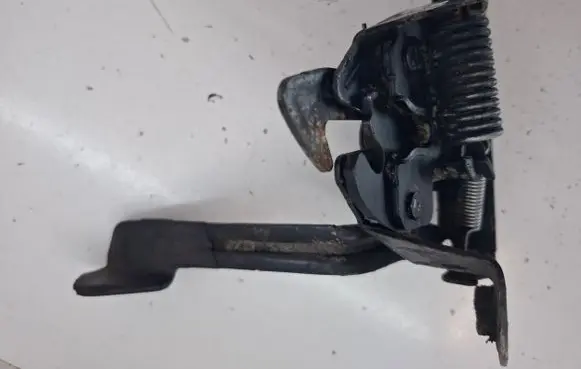 KIA Ceed Engine bonnet/hood lock/catch